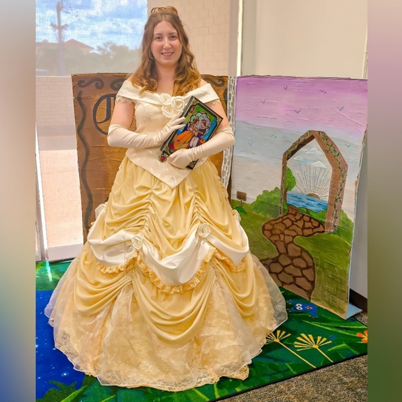 Hey! It's Kelsie! :) - Picture 2 of 7